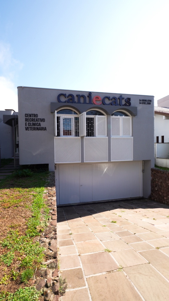 Fachada CanieCats